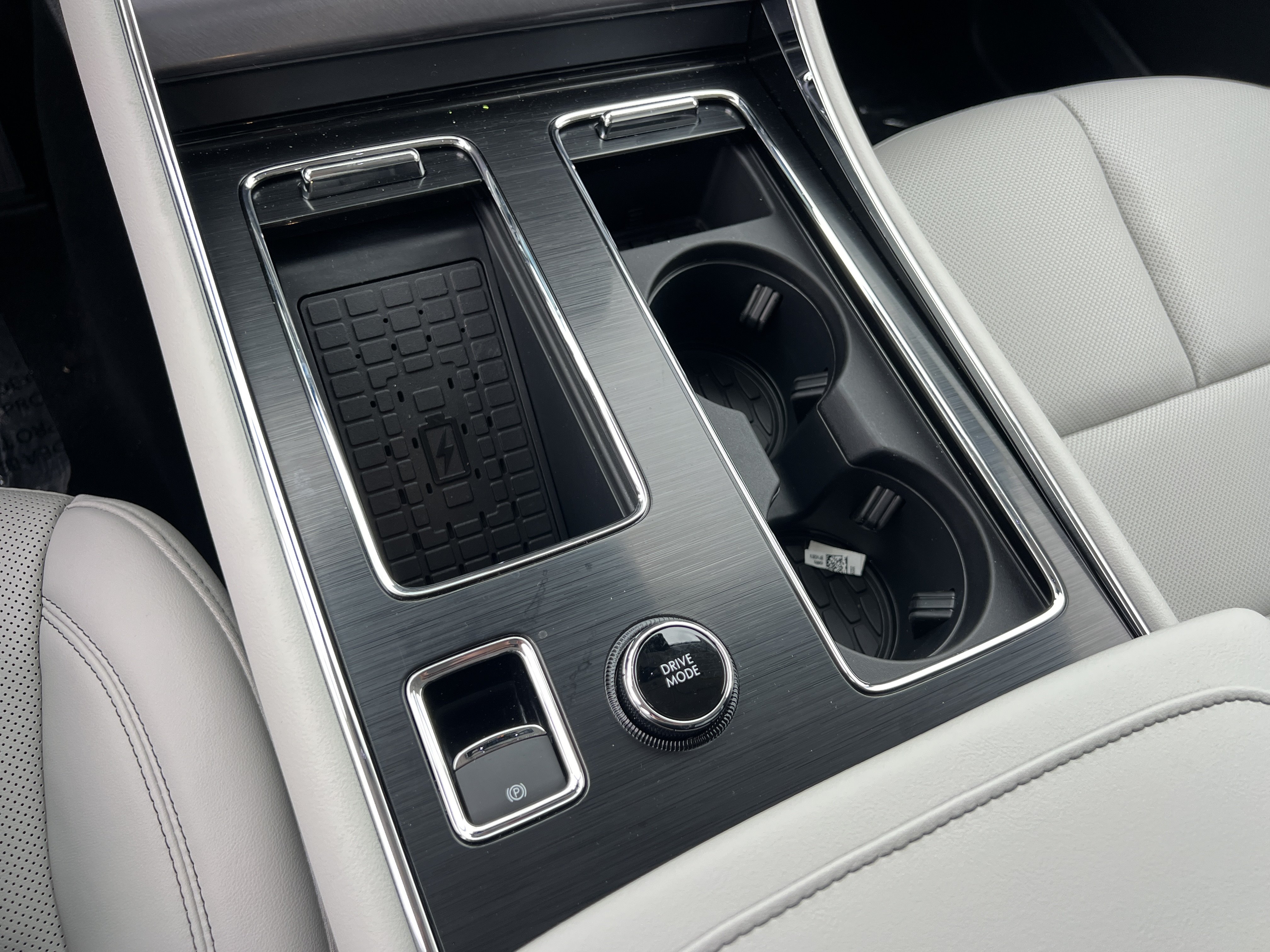 New 2027 Lincoln Aviator 2WD image 21