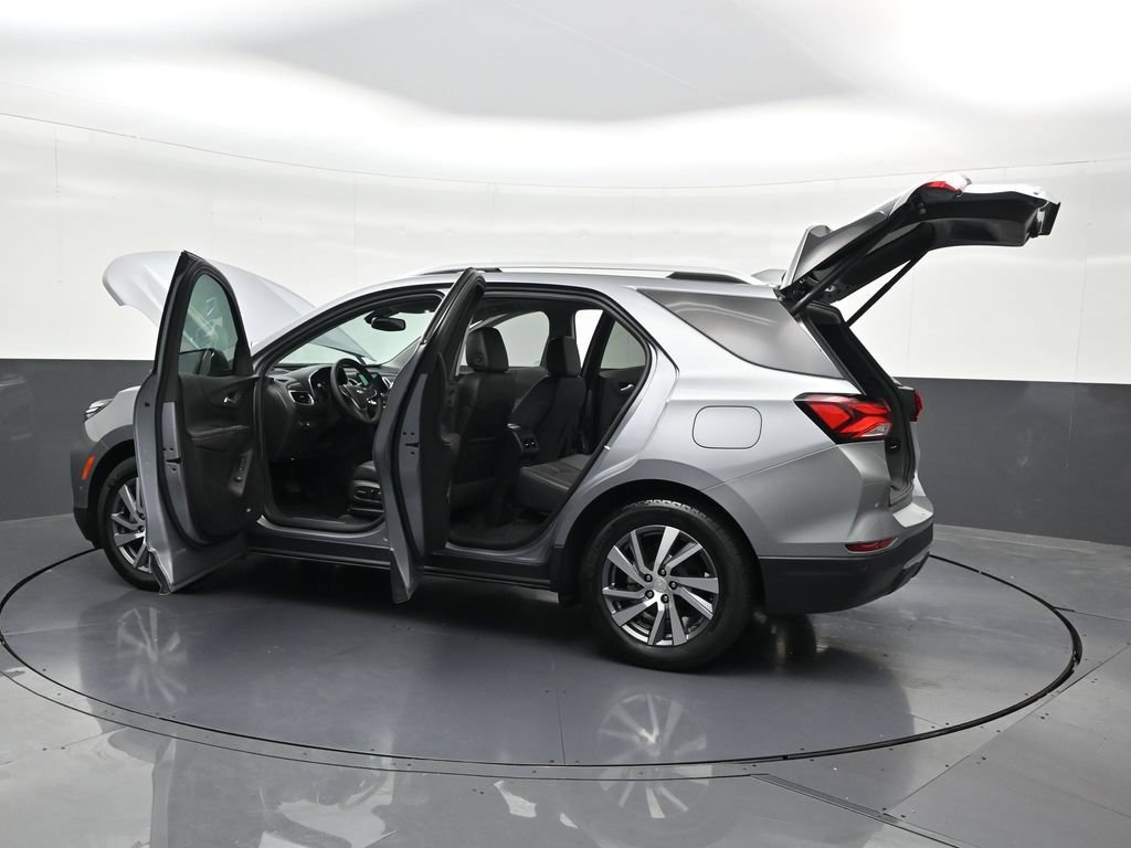Used 2023 Chevrolet Equinox Premier FWD image 36