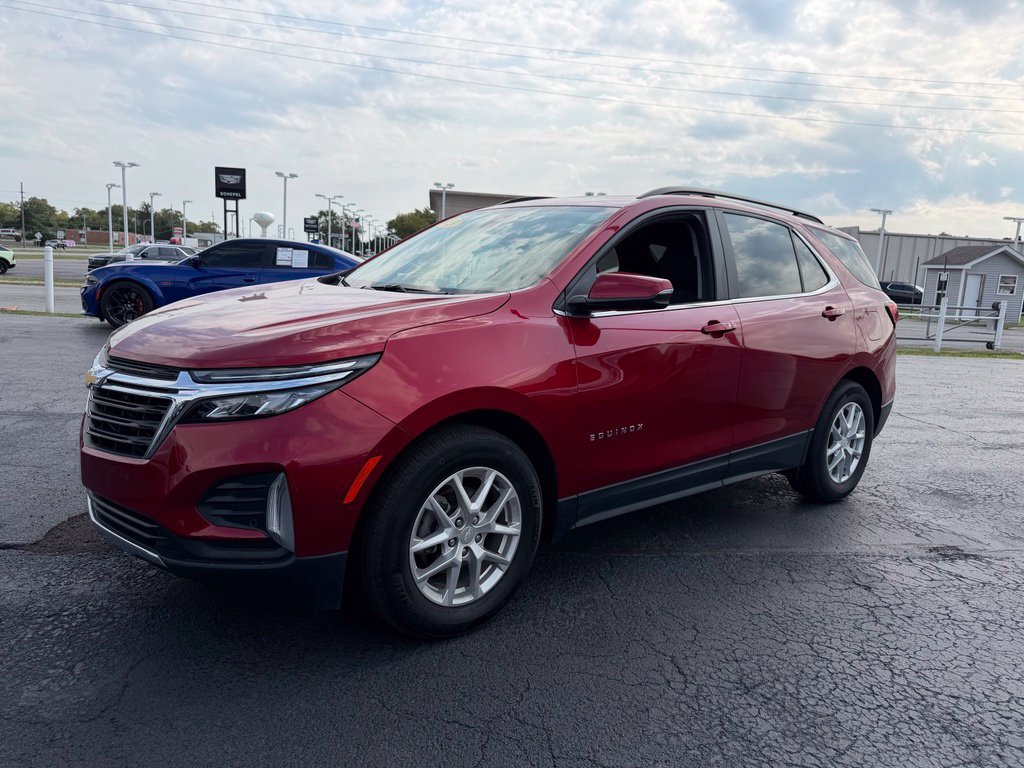 Used 2023 Chevrolet Equinox LT FWD image 3