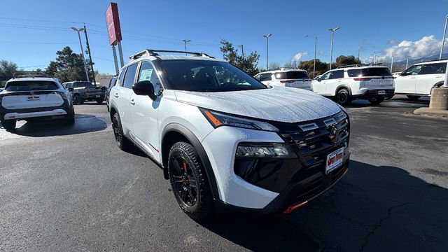 New 2026 Nissan Rogue SV image 2