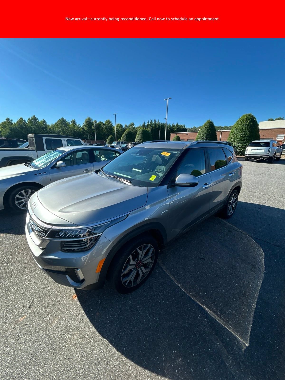 Certified 2023 Kia Seltos SX w/ SX Sunroof Package AWD/4WD image 16