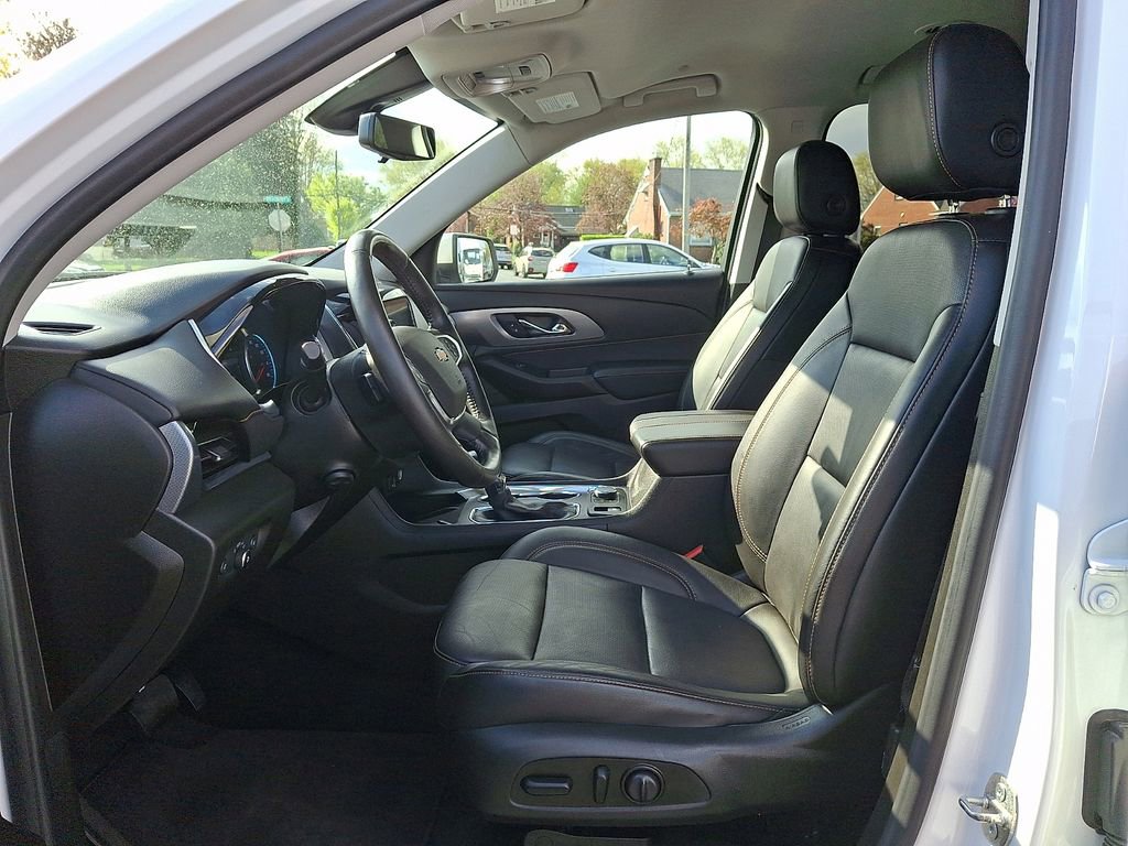 Used 2021 Chevrolet Traverse Premier AWD/4WD image 18