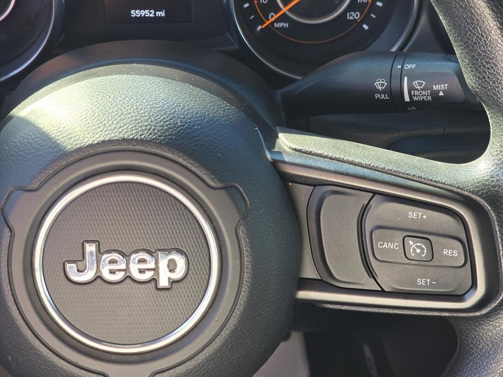 Used 2018 Jeep Wrangler Sport image 15