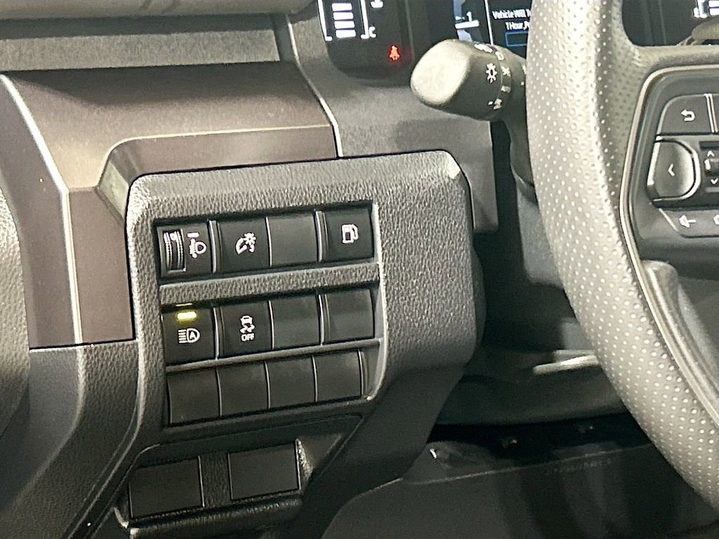 Used 2025 Toyota 4Runner SR5 RWD image 8