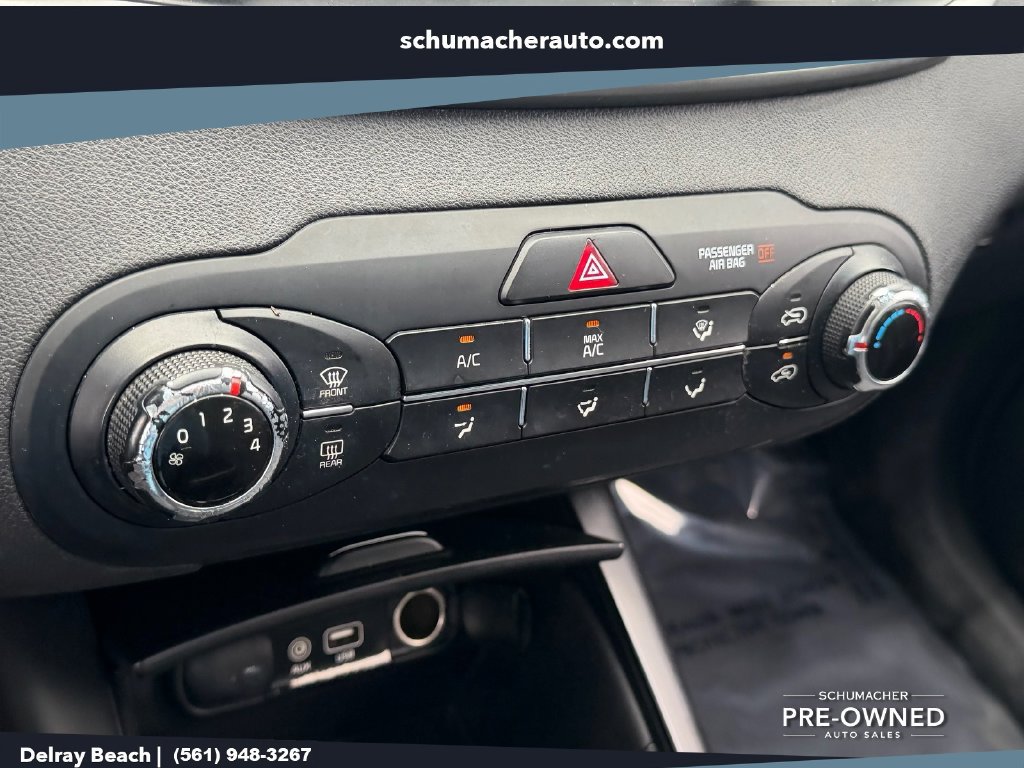 Used 2017 Kia Sorento LX FWD image 24