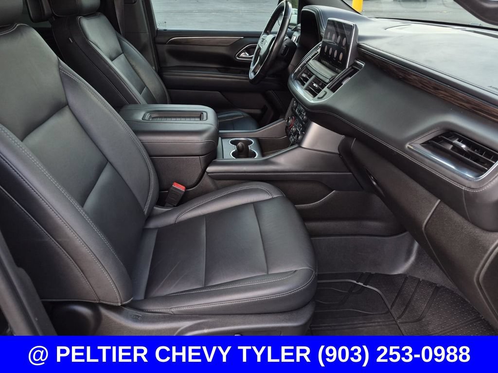 Used 2021 Chevrolet Tahoe Z71 w/ Z71 Off-Road Package AWD/4WD image 12
