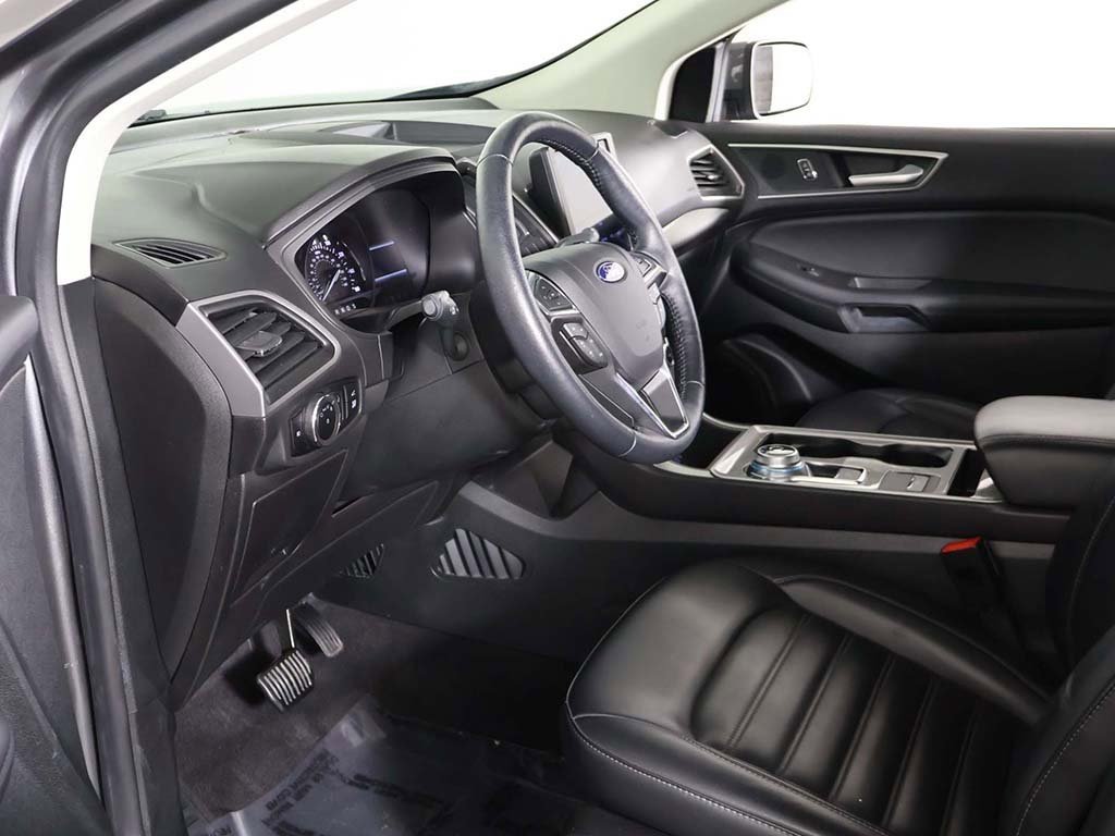 Used 2024 Ford Edge SEL w/ Convenience Package image 21