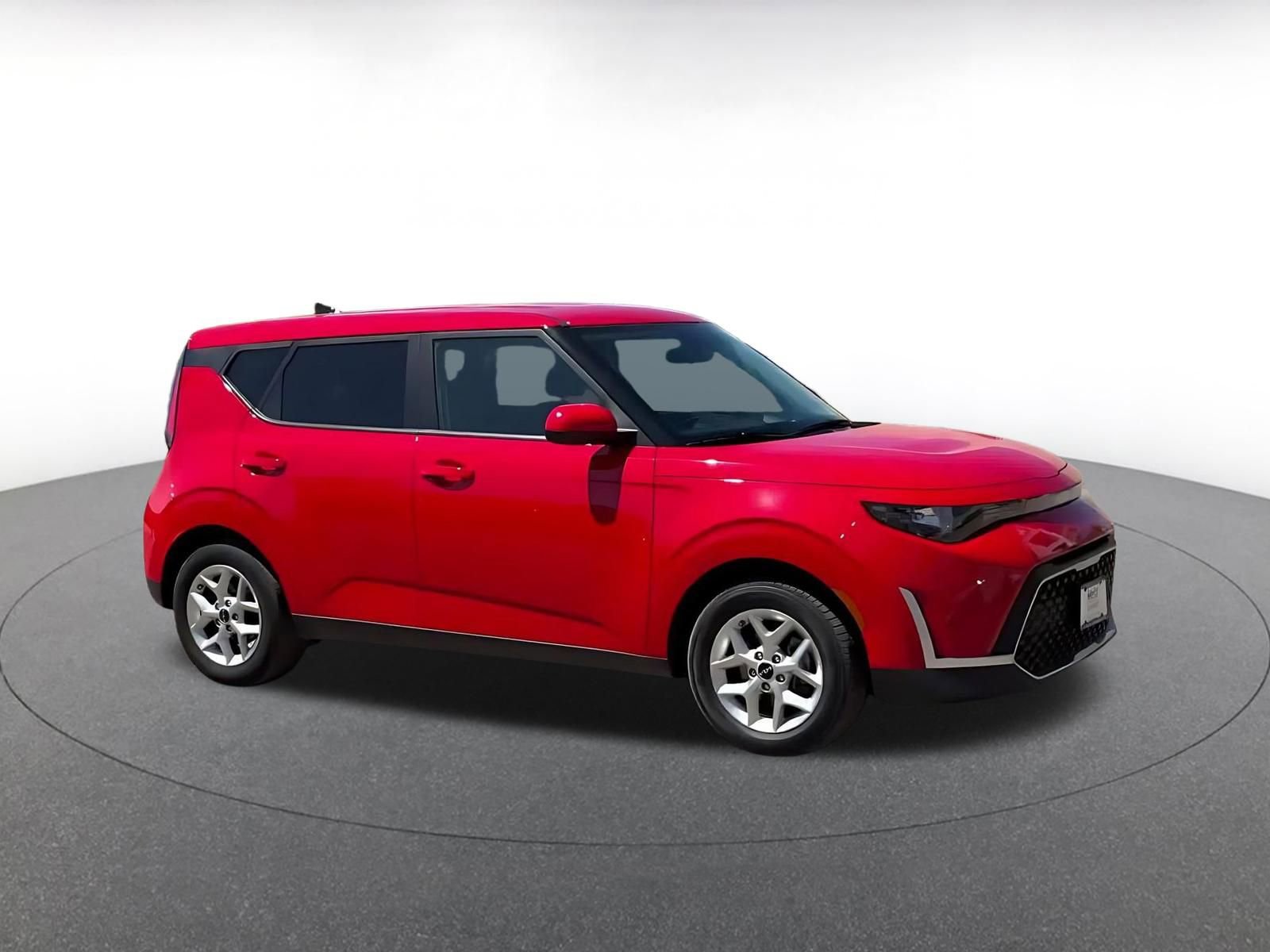 Used 2025 Kia Soul LX w/ LX Technology Package video 2