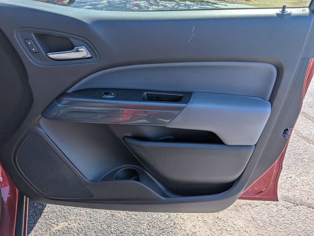 Used 2015 Chevrolet Colorado Z71 RWD image 32