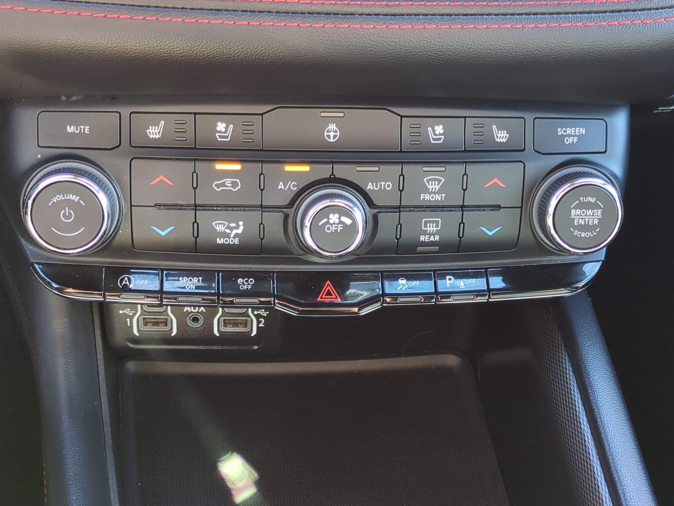 Used 2023 Dodge Durango GT image 24