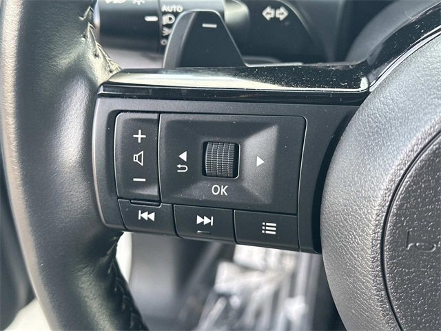 Used 2023 Nissan Pathfinder SL image 17