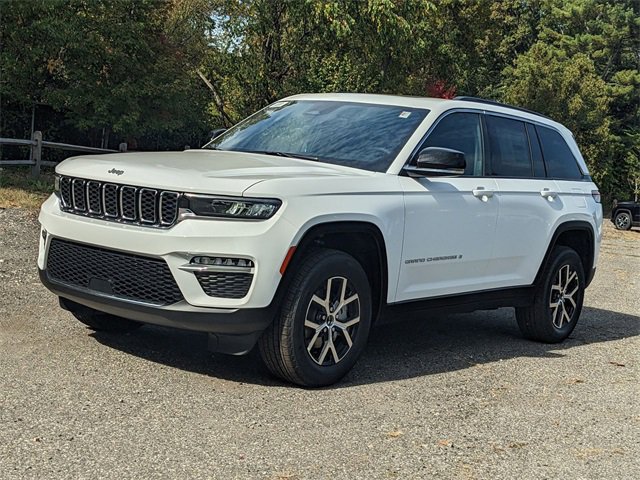 New 2025 Jeep Grand Cherokee Limited image 6