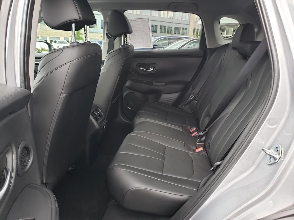 Certified 2026 Acura ADX FWD image 30