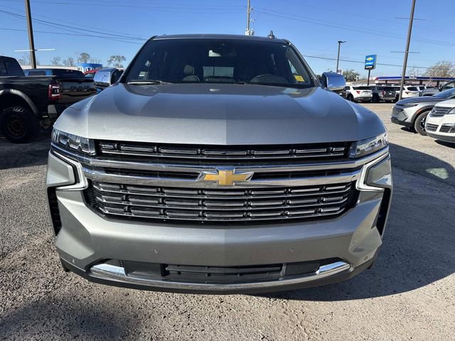 Used 2024 Chevrolet Suburban Premier image 2