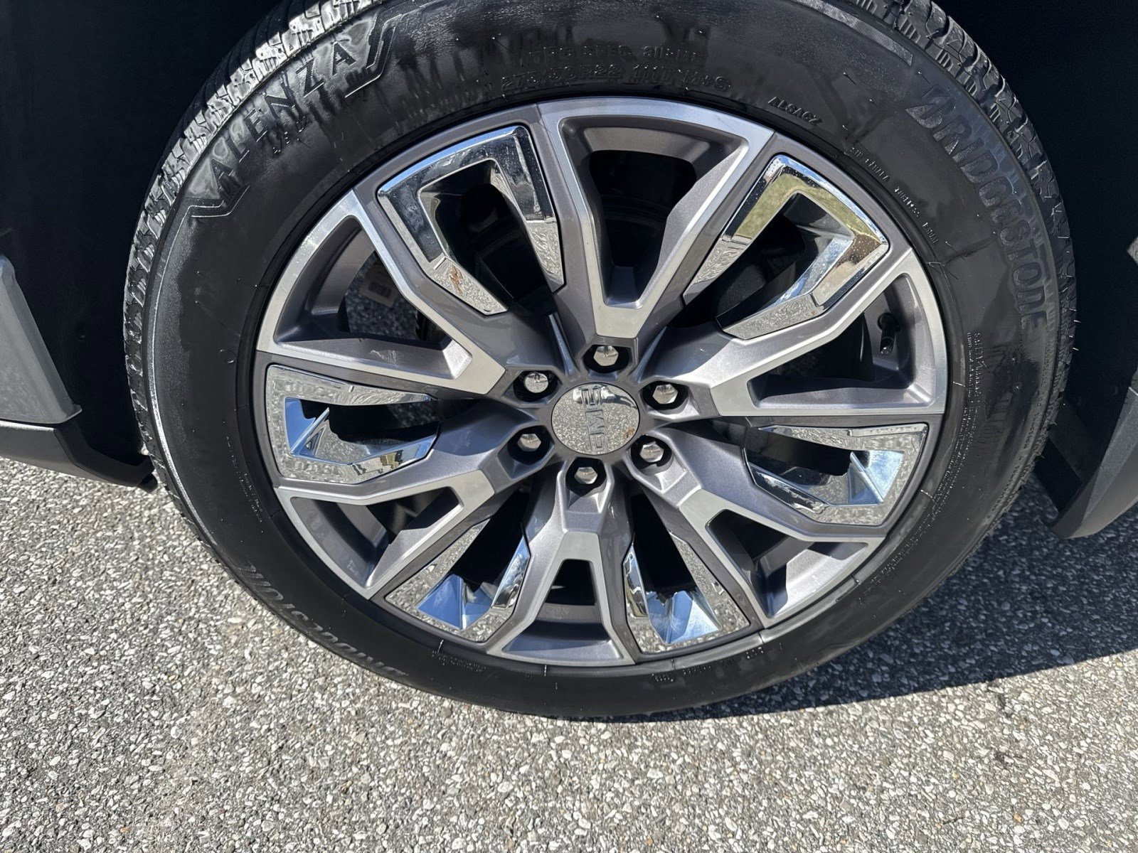 Used 2024 GMC Sierra 1500 Denali w/ Denali Reserve Package image 11