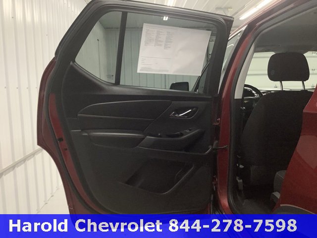 Used 2018 Chevrolet Traverse LT image 13