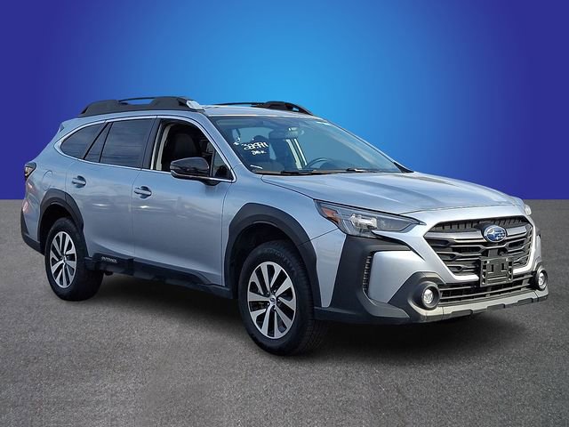 Certified 2025 Subaru Outback Premium image 3