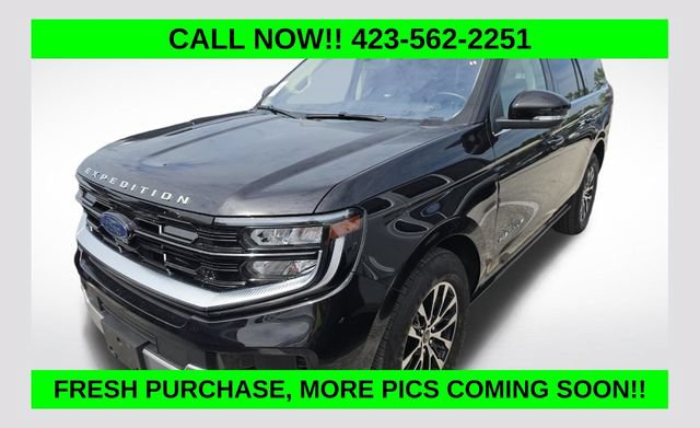 Used 2025 Ford Expedition Platinum AWD/4WD image 1