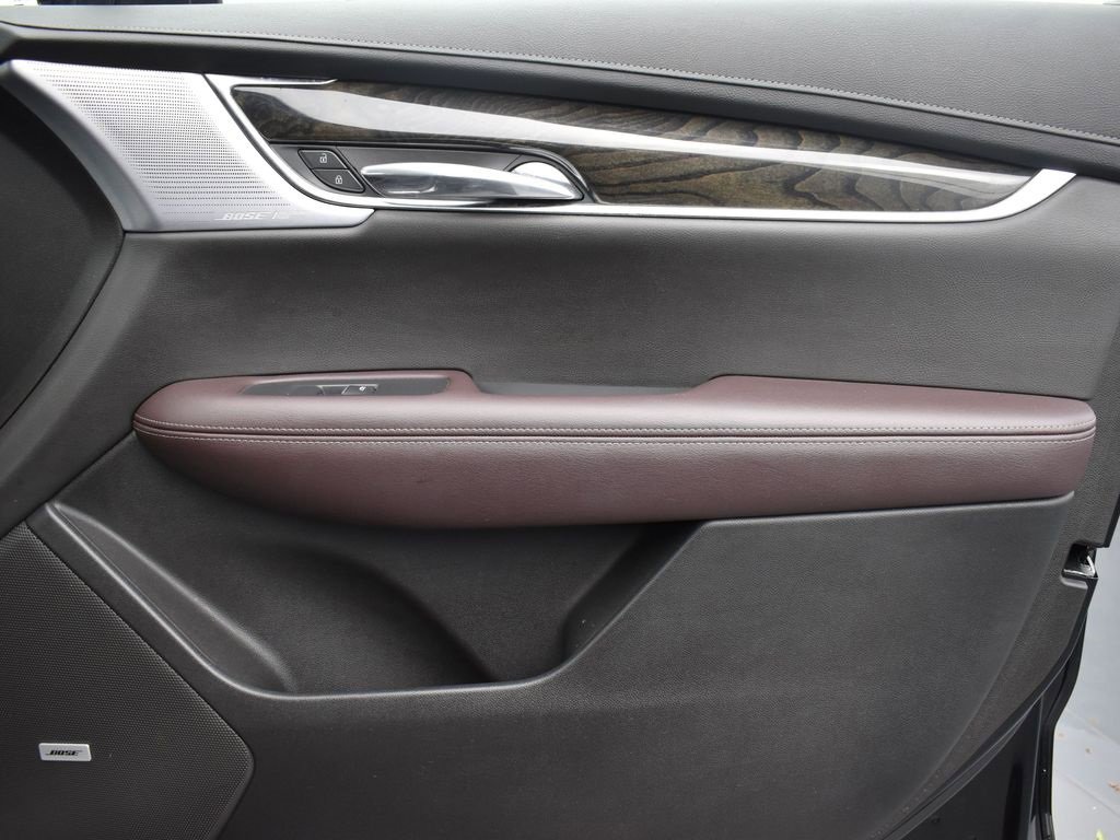 Used 2022 Cadillac XT6 Premium Luxury w/ Technology Package image 35