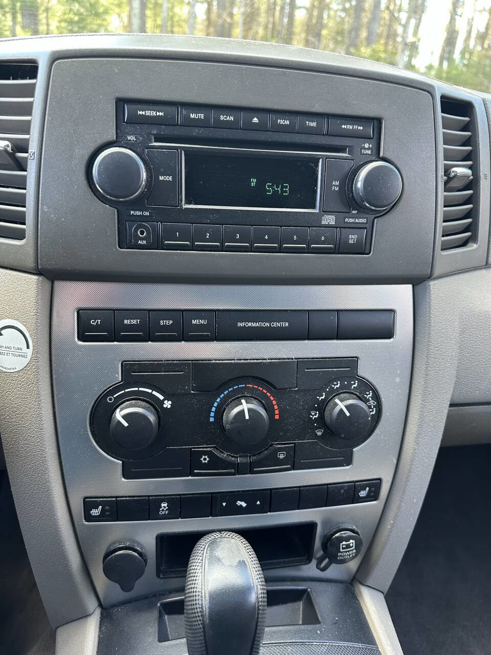 Used 2006 Jeep Grand Cherokee Laredo AWD/4WD image 12
