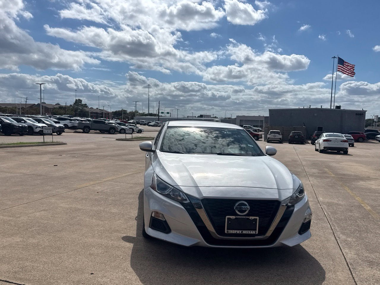 Used 2020 Nissan Altima 2.5 S w/ Driver Assist Package FWD image 5