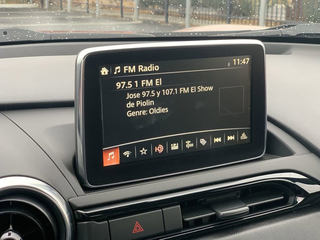 Used 2017 MAZDA MX-5 Miata RF Grand Touring image 10