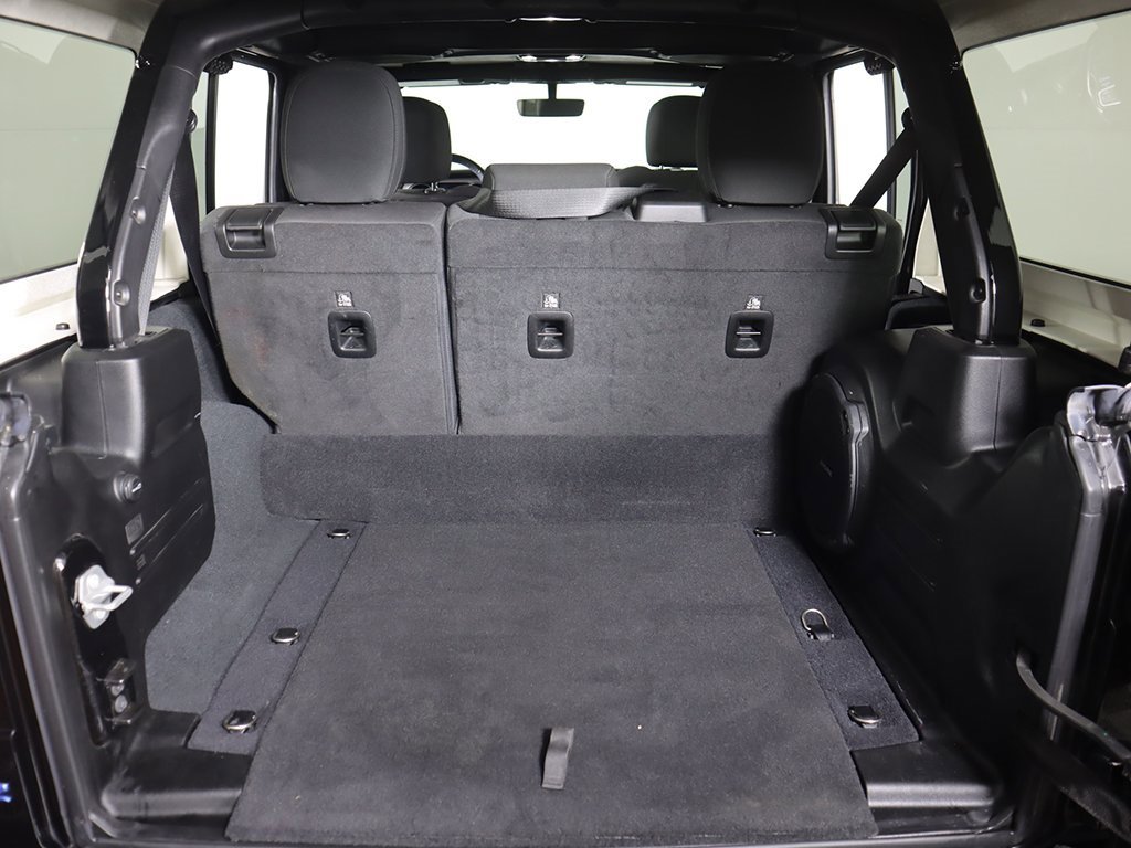 Used 2022 Jeep Wrangler Unlimited Rubicon 4xe image 14