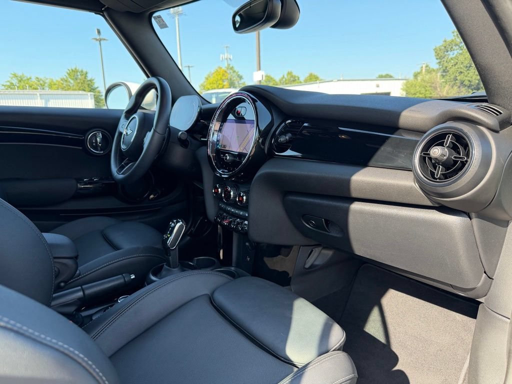 Used 2023 MINI Cooper S FWD image 32