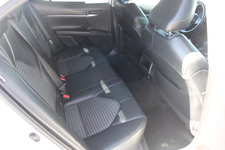 Certified 2023 Toyota Camry SE w/ Convenience Package image 18