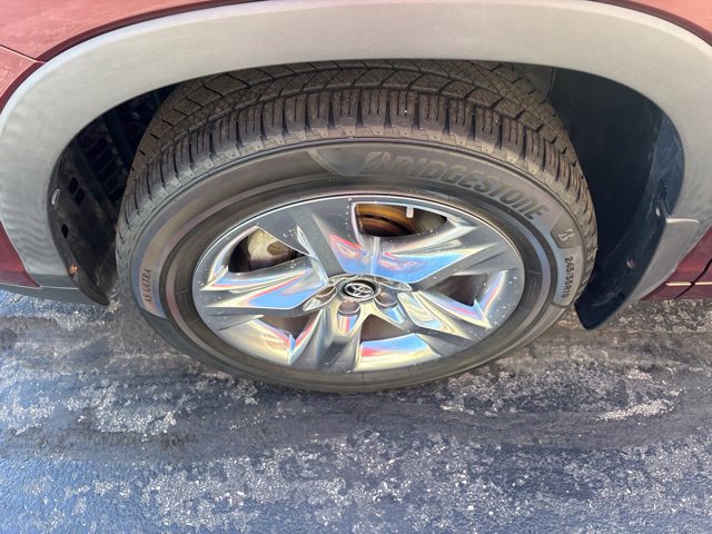 Used 2018 Toyota Highlander Limited AWD/4WD image 27