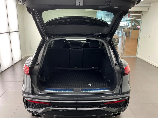 New 2026 Audi Q5 2.0T AWD/4WD image 11