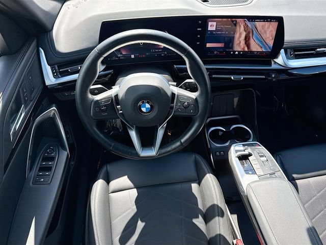 Used 2025 BMW X1 xDrive28i AWD/4WD image 16