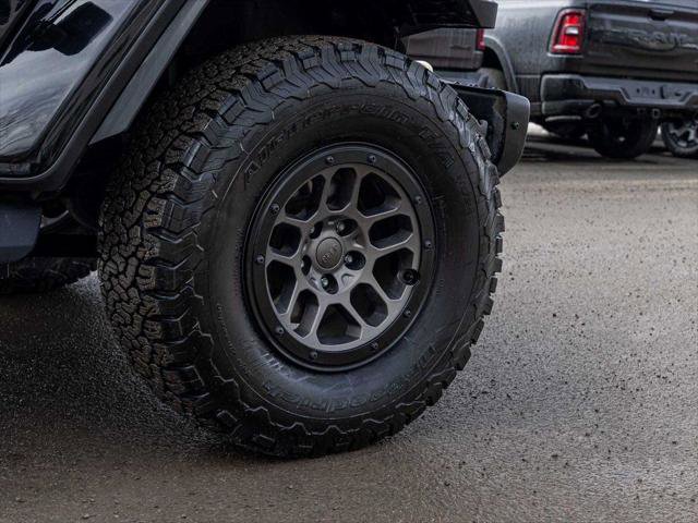 Certified 2023 Jeep Wrangler Unlimited Rubicon 392 w/ Xtreme Recon 35" Tire Package AWD/4WD image 9