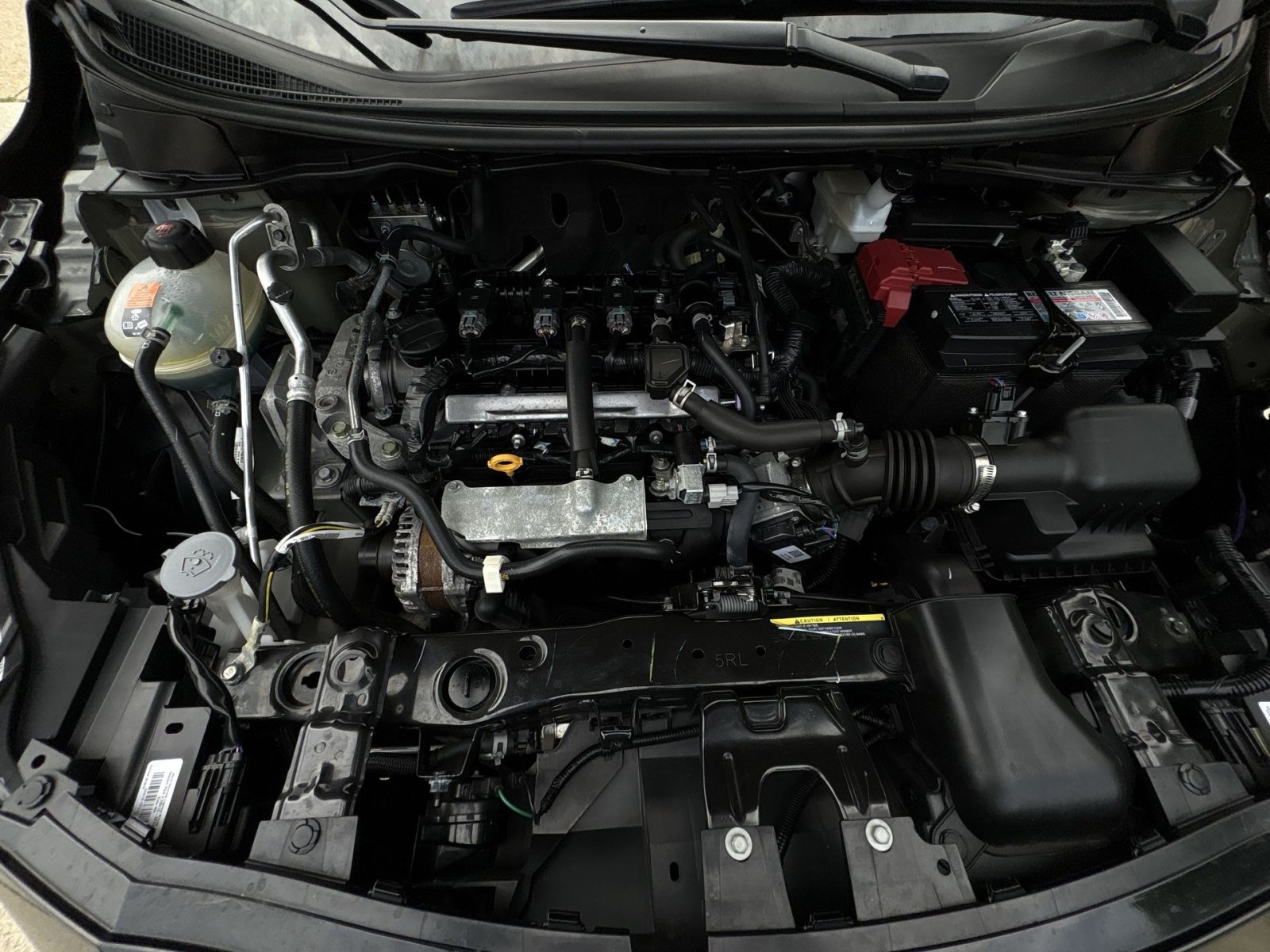 Used 2025 Nissan Versa SV FWD image 29