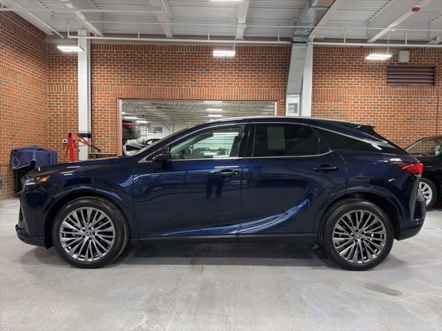 Used 2023 Lexus RX 350 AWD w/ Accessory Package image 4