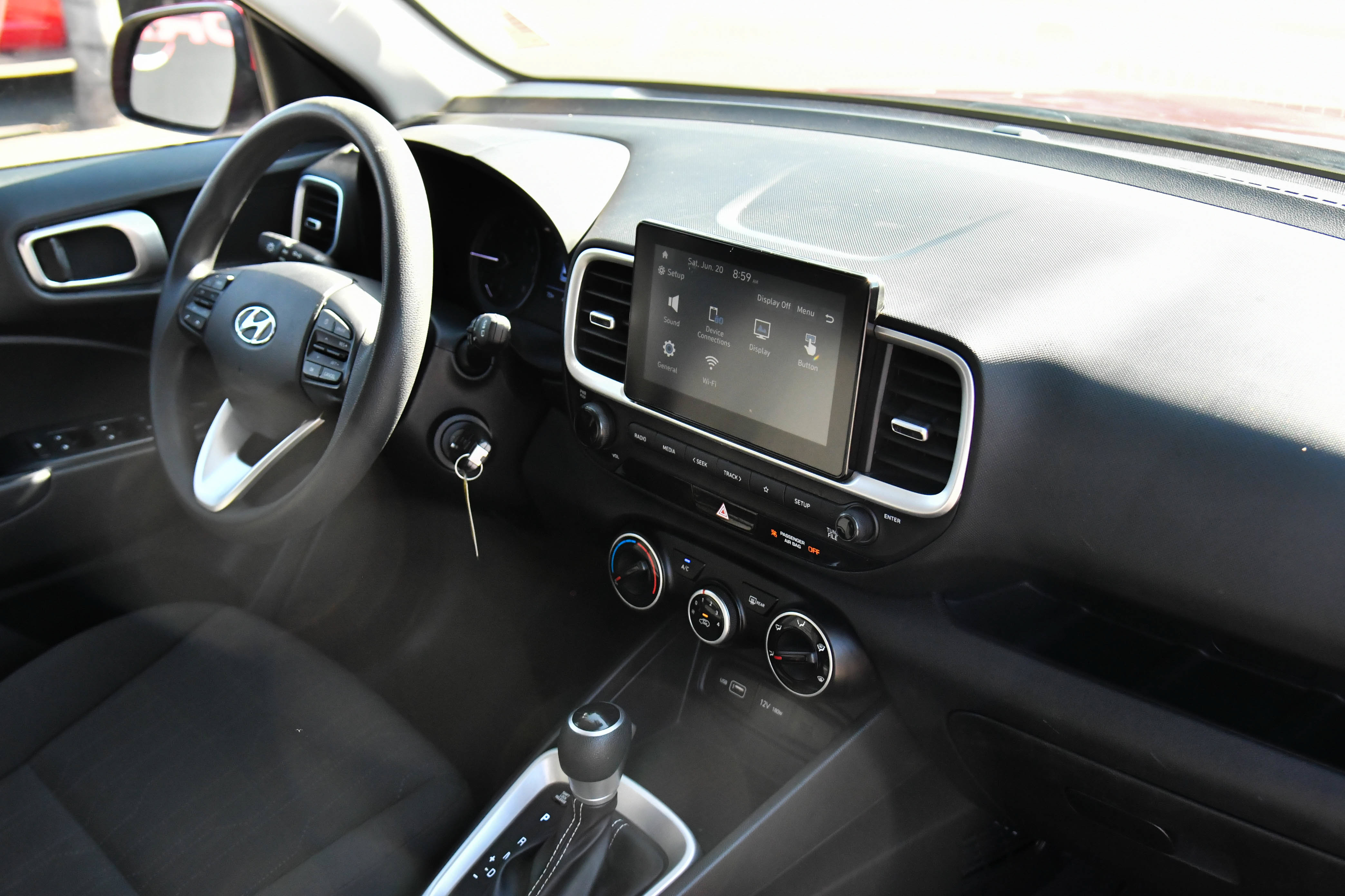 Used 2022 Hyundai Venue SE w/ Cargo Package FWD image 38