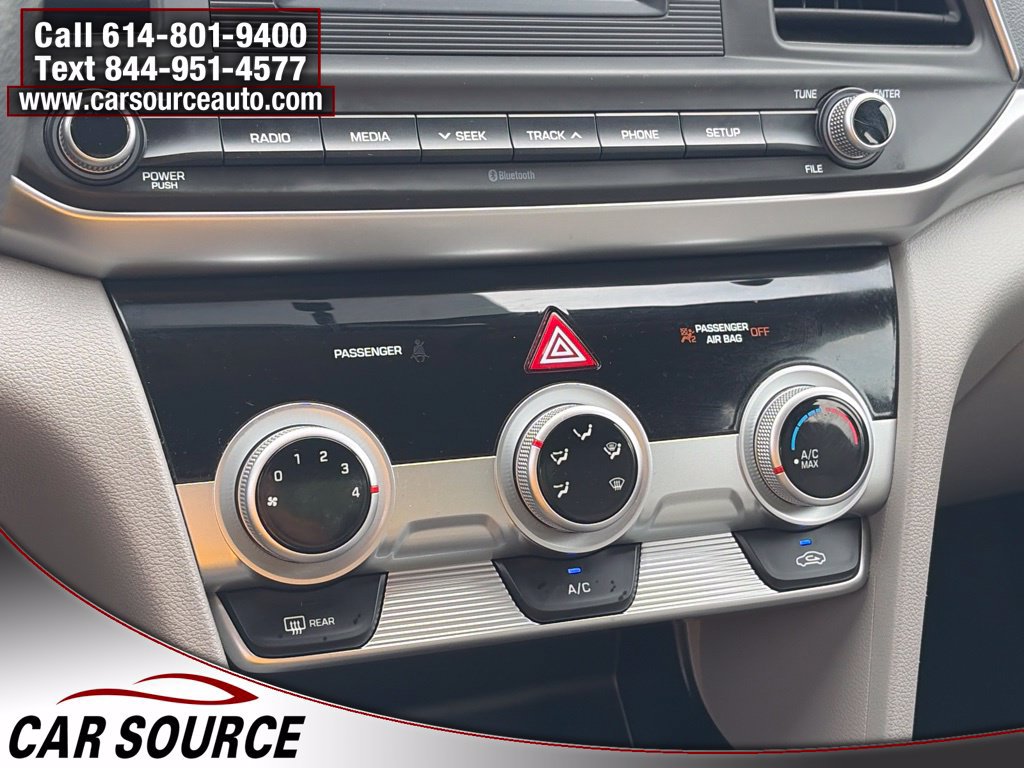 Used 2019 Hyundai Elantra SE FWD image 16