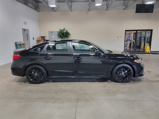 Used 2023 Honda Civic Sport image 5