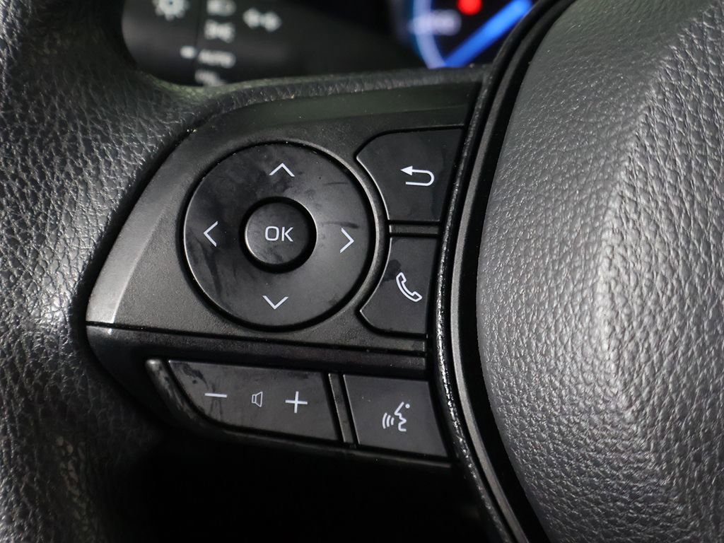 Used 2024 Toyota RAV4 XLE image 34
