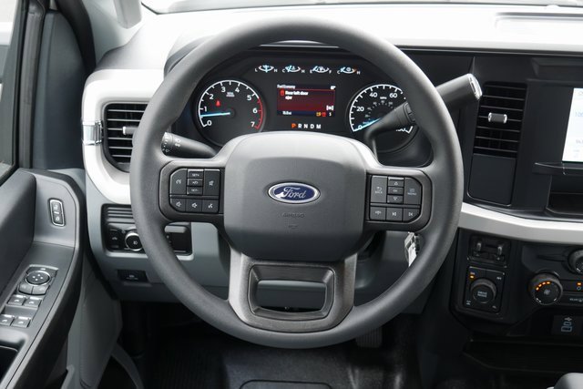 New 2025 Ford F350 XL w/ 360-Degree Camera Package image 15