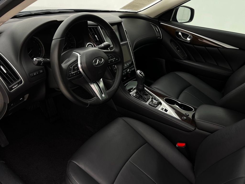 Used 2019 INFINITI Q50 Luxe image 12