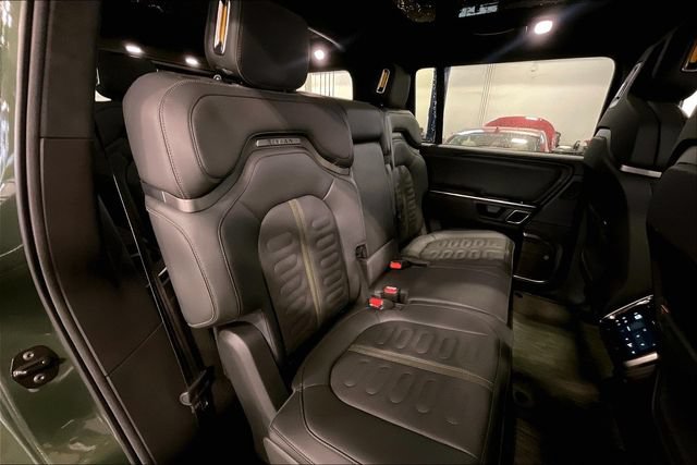 Used 2023 Rivian R1S Adventure AWD/4WD image 26