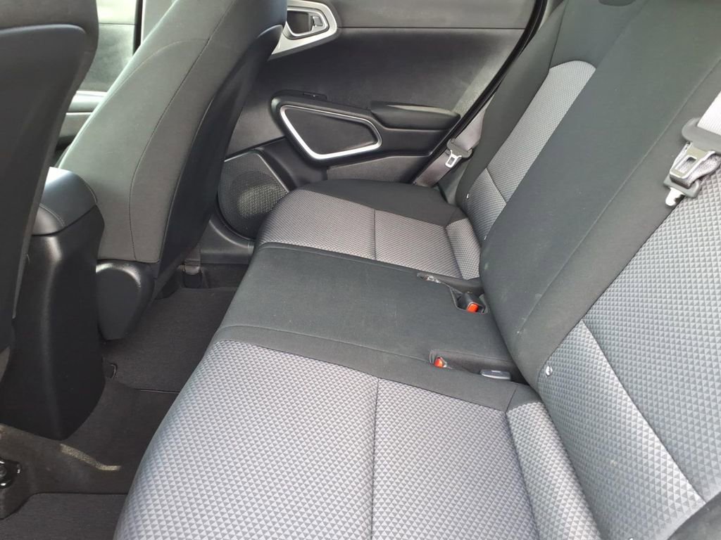 Used 2022 Kia Soul LX w/ Technology Package FWD image 16