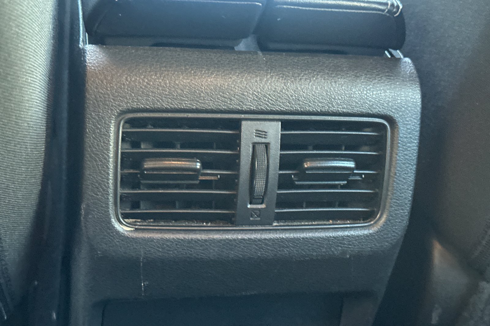 Certified 2024 Nissan Rogue SV AWD/4WD image 43