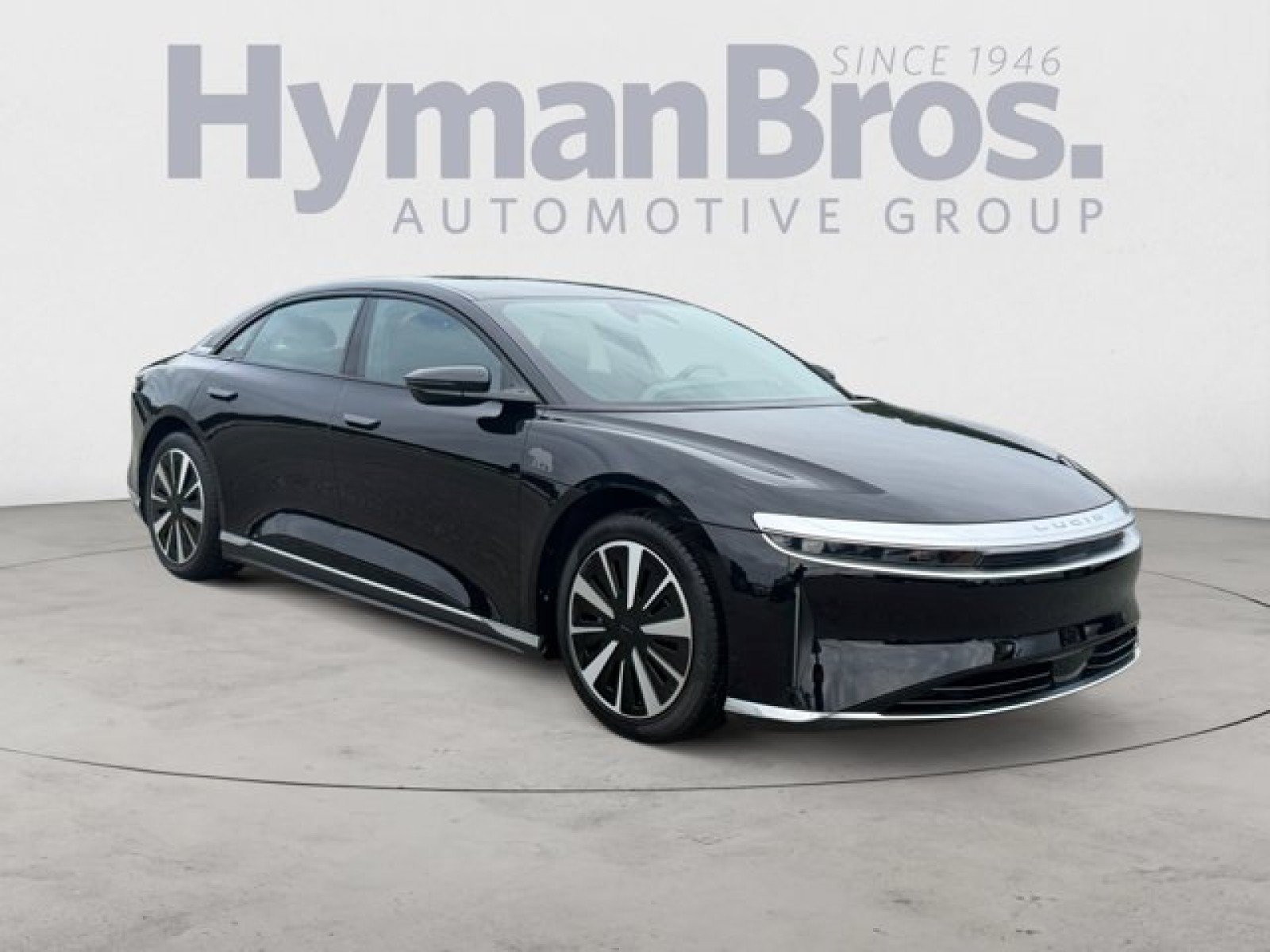 Used 2024 Lucid Air Pure RWD image 1