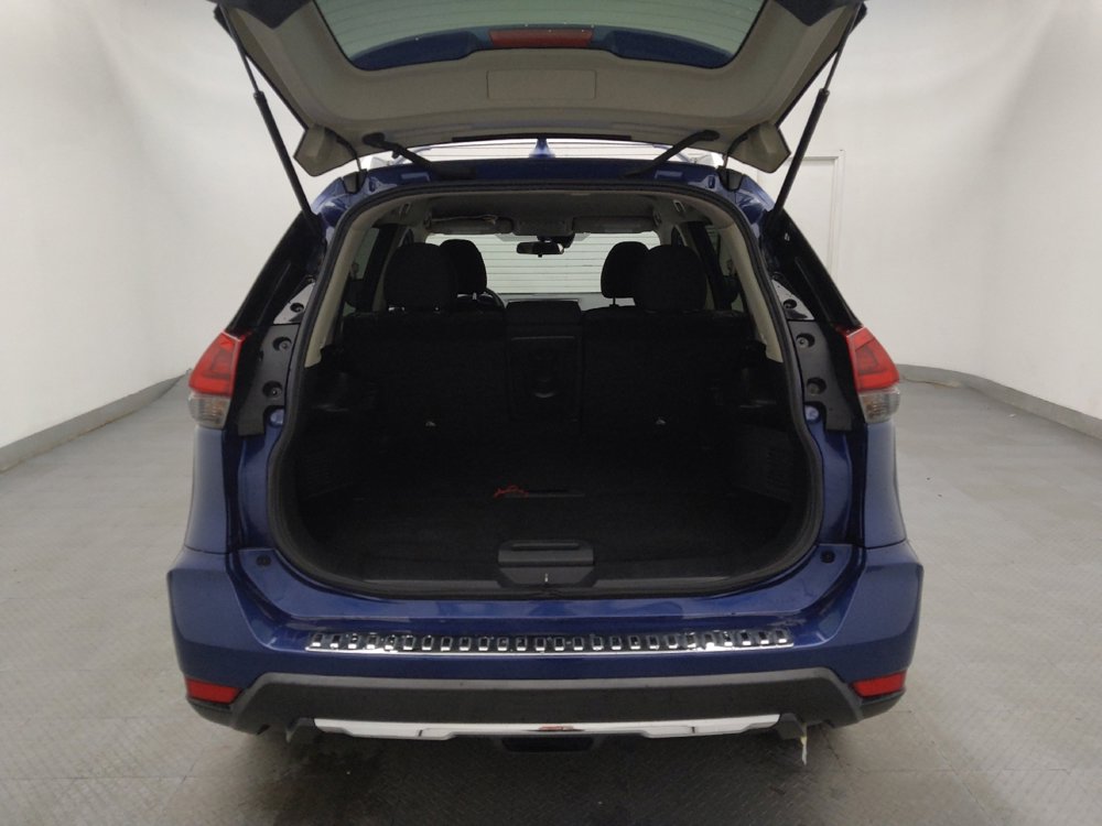 Used 2019 Nissan Rogue S w/ Special Edition Package image 29