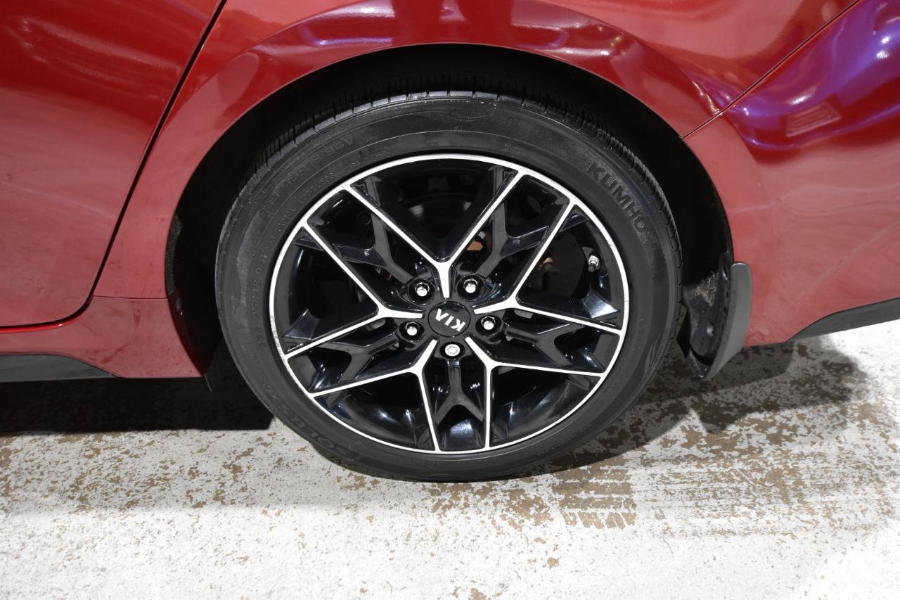 Used 2020 Kia Optima SE FWD image 44