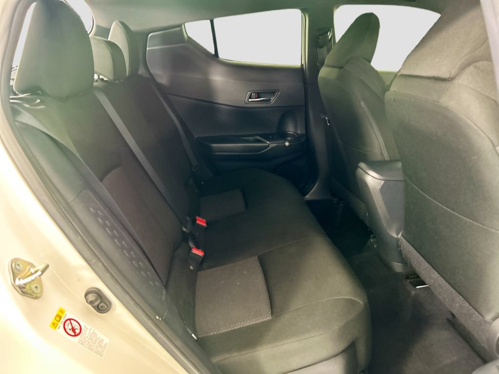 Used 2019 Toyota C-HR XLE FWD image 20
