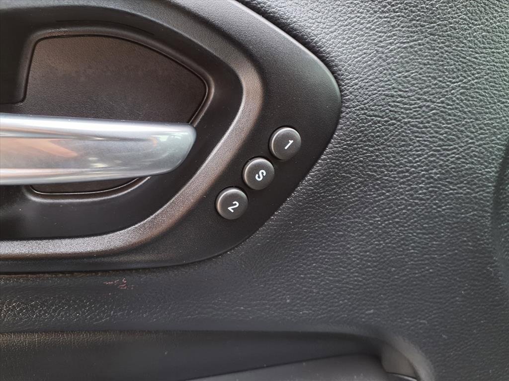 Used 2022 Jeep Cherokee Trailhawk w/ Premium Leather Package image 24