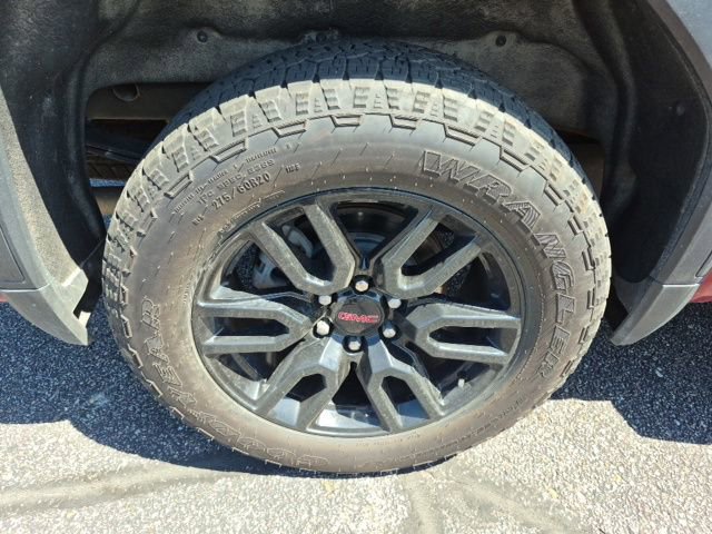 Used 2024 GMC Sierra 1500 Elevation w/ Elevation Premium Package AWD/4WD image 9